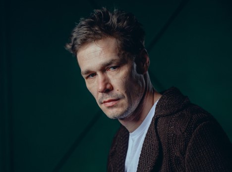 Артем Быстров