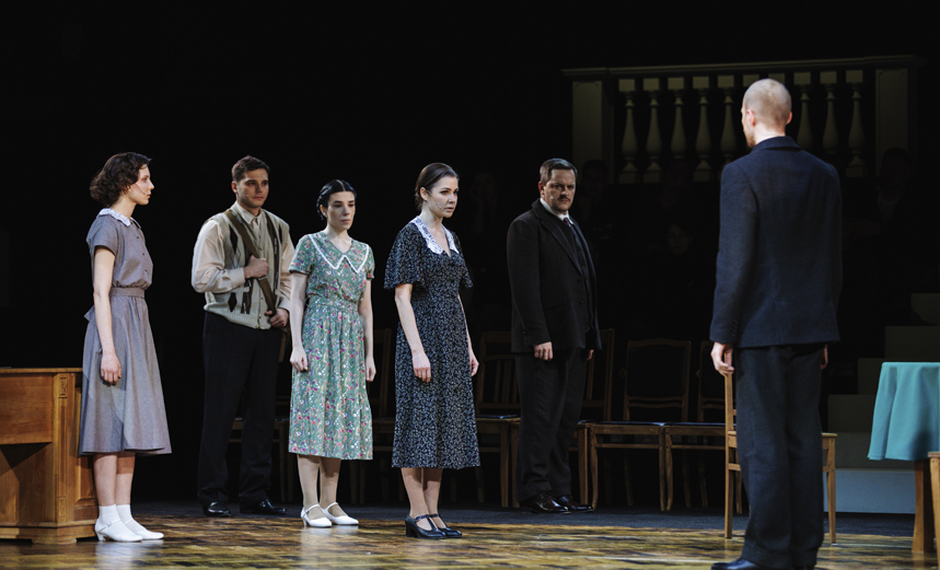 Слава. Молодость